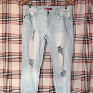 YMI WannaBettaBut? White Wash Distressed Jeans